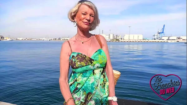 Eva, une mature assoifée de baise torride